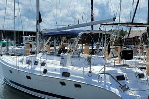 2002 Hunter 450 thumbnail 1
