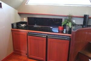 1965 Hatteras Motor Yacht thumbnail 25