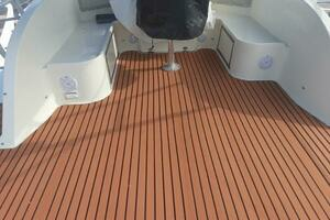 1965 Hatteras Motor Yacht thumbnail 7