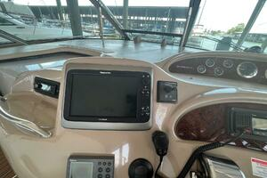 2002 Sea Ray 460 Sundancer thumbnail 16