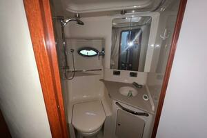 2002 Sea Ray 460 Sundancer thumbnail 42