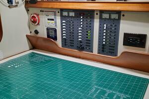 Chasin rsquo  Summer 37ft Irwin Yacht For Sale