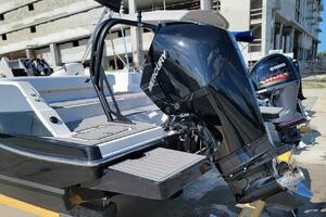 Photo 3894093 for 2023 Starcraft SVX 231 OB  