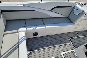 Photo 3894103 for 2023 Starcraft SVX 231 OB  