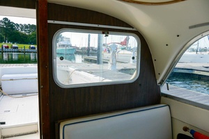 1972 Bertram Fly Bridge Cruiser thumbnail 27