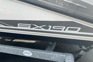Photo 3895473 for 2022 Yamaha Boats SX 190  