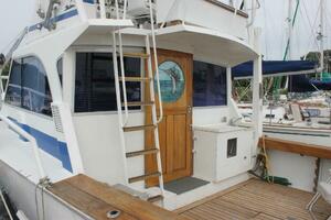 37ft Striker Yacht For Sale