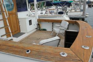 37ft Striker Yacht For Sale