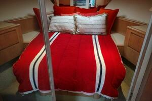 1996 Hatteras 50' Sport Deck thumbnail 51