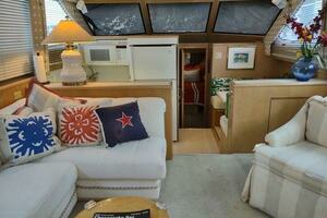 1996 Hatteras 50' Sport Deck thumbnail 24