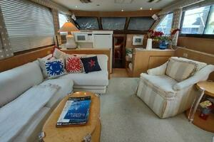 1996 Hatteras 50' Sport Deck thumbnail 25