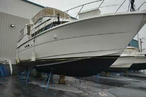 1996 Hatteras 50' Sport Deck thumbnail 7