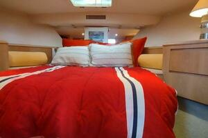 1996 Hatteras 50' Sport Deck thumbnail 49