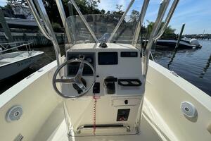 Photo 3902405 for 2020 Scout 195 Sportfish  