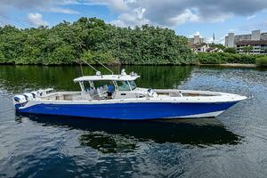 Salty 2016 HCB 53 Suenos Yacht For Sale in Palm Beach Gardens FL