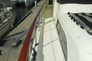 1986 Hatteras 63 CPMY thumbnail 11