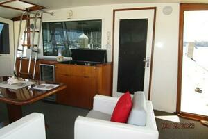 1986 Hatteras 63 CPMY thumbnail 34