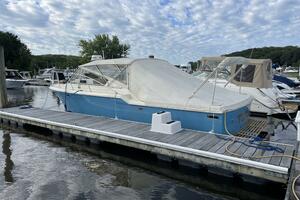 TONIC 31ft Chris Craft Yacht For Sale