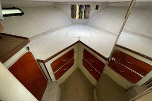 TONIC 31ft Chris Craft Yacht For Sale