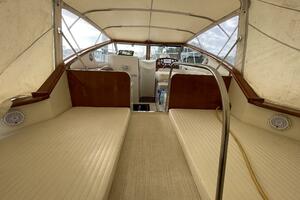 TONIC 31ft Chris Craft Yacht For Sale
