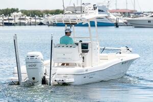 26ft Caymas Yacht For Sale