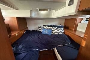 2013 Beneteau Gran Turismo thumbnail 17