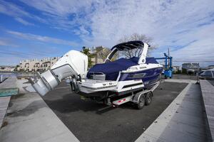 Photo 3970693 for 2021 Monterey 255 SS  