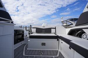 Photo 3970697 for 2021 Monterey 255 SS  