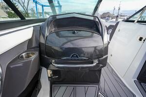 Photo 3970704 for 2021 Monterey 255 SS  