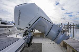 Photo 3970713 for 2021 Monterey 255 SS  