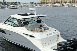 2021 320 Sundancer - Moor To Sea