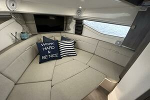 2021 320 Sundancer - Moor To Sea - V-berth