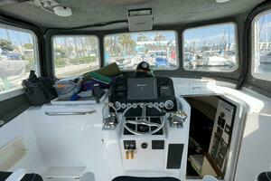 1997 Pursuit 300 Offshore thumbnail 11