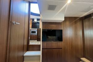 2015 Princess V52 thumbnail 26