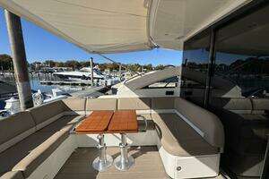 2015 Princess V52 thumbnail 4