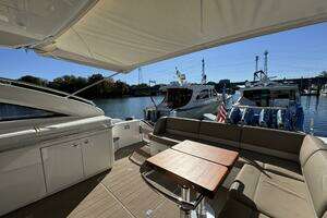 2015 Princess V52 thumbnail 6