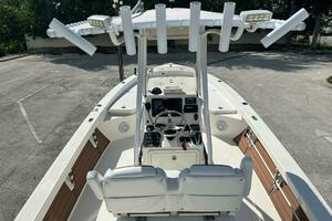 2014 Pathfinder HPS 26 thumbnail 14