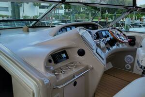 2000 Sea Ray 540 Sundancer thumbnail 26