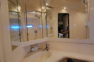 2000 Sea Ray 540 Sundancer thumbnail 59