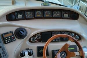 2000 Sea Ray 540 Sundancer thumbnail 35