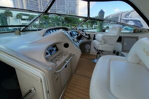 2000 Sea Ray 540 Sundancer thumbnail 29