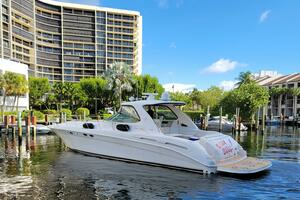 2000 Sea Ray 540 Sundancer thumbnail 1