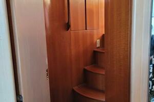 Photo 3922798 for 1996 President 58 Motor Yacht  