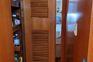 Photo 3922644 for 1996 President 58 Motor Yacht  