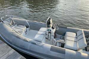 Photo 3922969 for 1996 President 58 Motor Yacht  