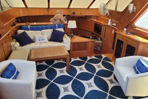 Photo 3922816 for 1996 President 58 Motor Yacht  