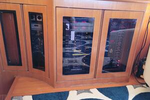 Photo 3922702 for 1996 President 58 Motor Yacht  