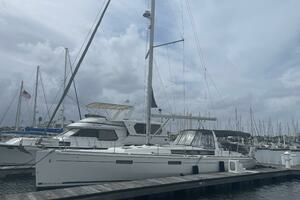 2017 Beneteau Oceanis 45 thumbnail 4