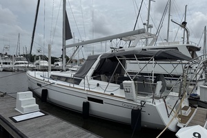 La Belle Vie 45ft Beneteau Yacht For Sale