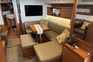La Belle Vie 45ft Beneteau Yacht For Sale